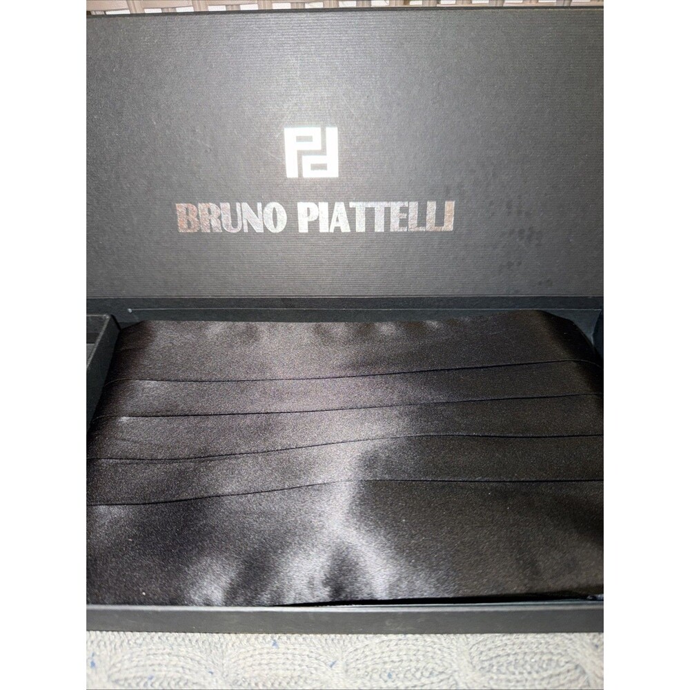 New Bruno Piattelli black pleated cummerbund Mens Satin Large Stretch  Formal